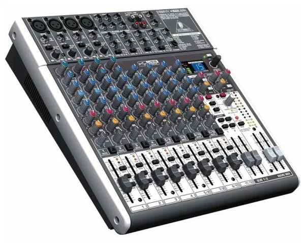 BEHRINGER X1622USB - микшер, 4 моно, 4 стерео, 2 AUX-шины, процессор эффектов, USB