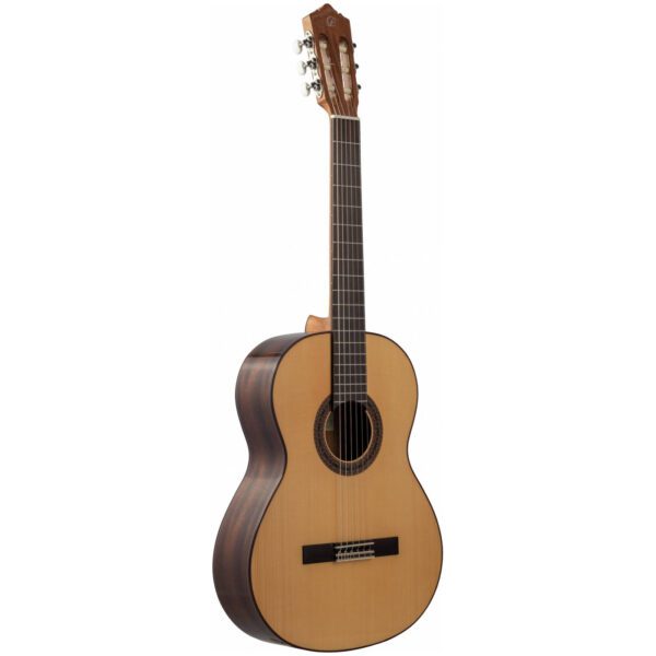 PEREZ 630 Spruce - классическая гитара - верх-Solid ель, корпус-махагон